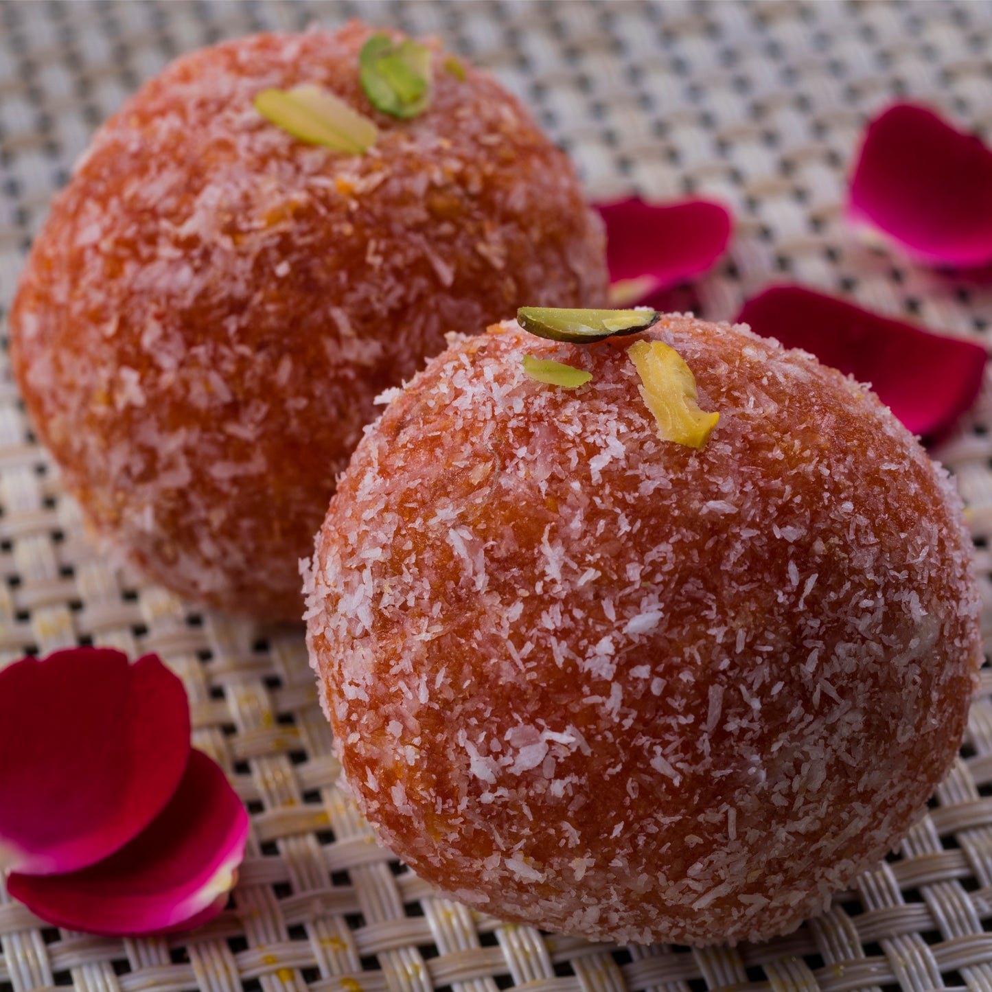 Gulaab Laddu Petha